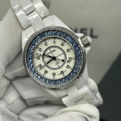 Chanel J12 - Diamonds Bezel (1090.1)