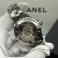 Chanel J12 (1094)